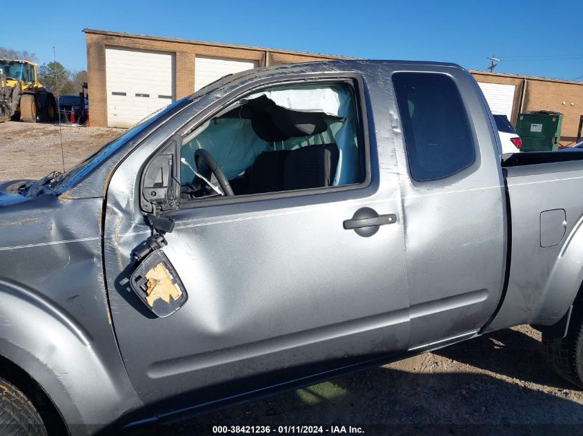 2016 NISSAN FRONTIER SV/PRO-4X - 1N6AD0CU3GN798186