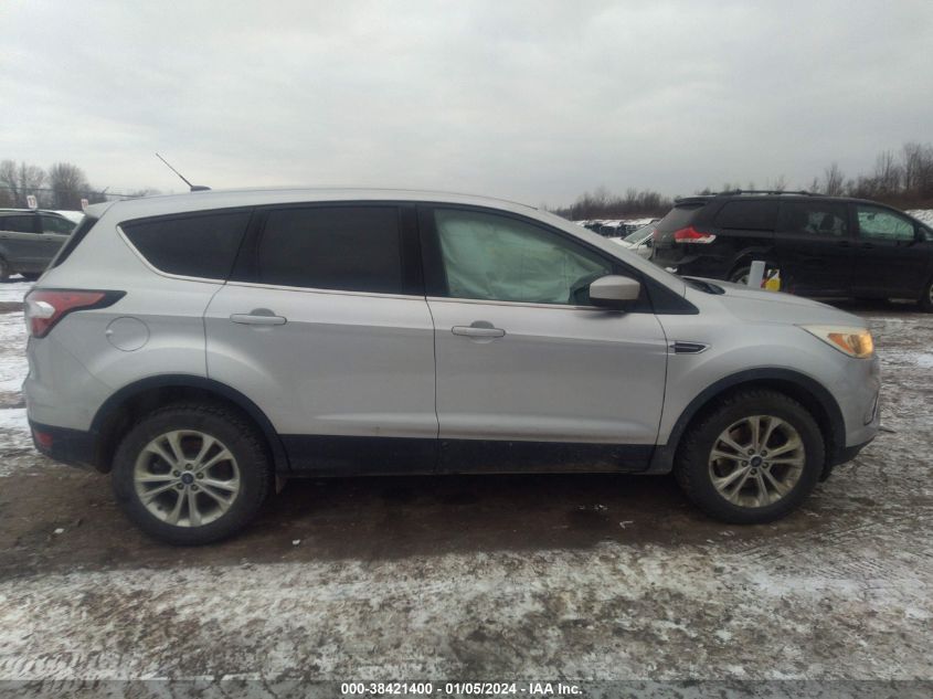 2017 FORD ESCAPE SE - 1FMCU9G99HUD67876