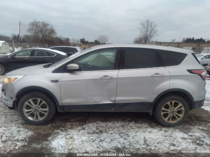 2017 FORD ESCAPE SE - 1FMCU9G99HUD67876