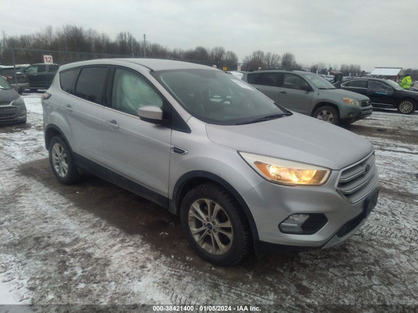 2017 FORD ESCAPE SE - 1FMCU9G99HUD67876