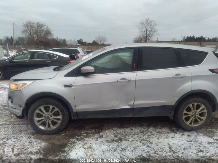 2017 FORD ESCAPE SE - 1FMCU9G99HUD67876