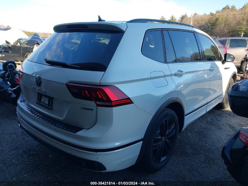 2022 VOLKSWAGEN TIGUAN SE R-LINE BLACK - 3VV8B7AX2NM092395