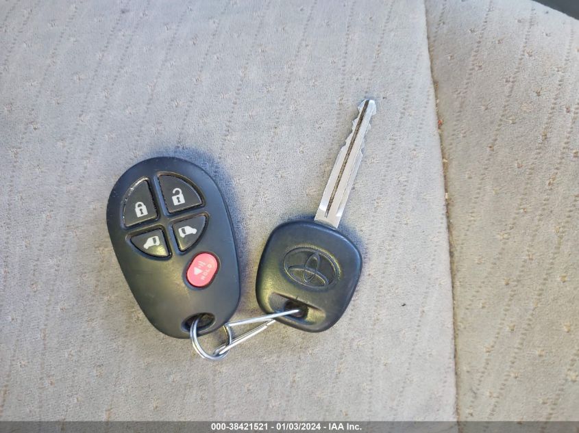 2015 TOYOTA SIENNA LE - 5TDJK3DC4FS120023