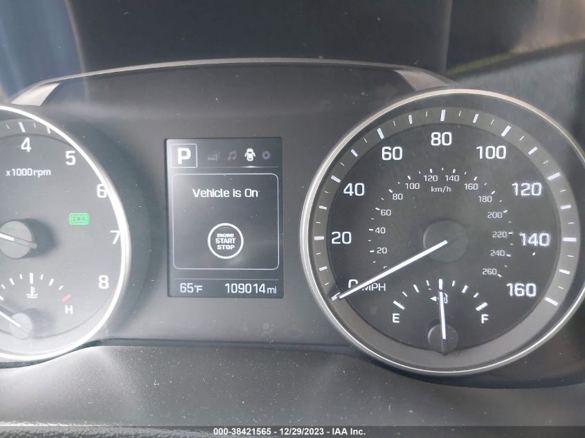 2017 HYUNDAI ELANTRA SE/VALUE/LIMITED - 5NPD84LF5HH088317