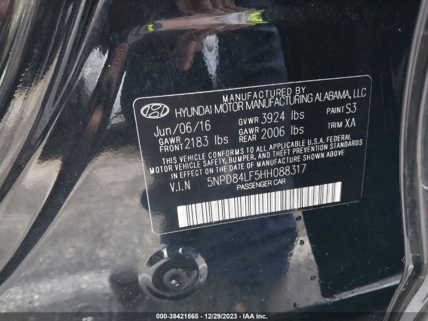 2017 HYUNDAI ELANTRA SE/VALUE/LIMITED - 5NPD84LF5HH088317