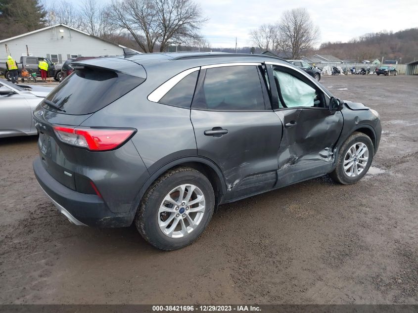 2020 FORD ESCAPE SE - 1FMCU0G69LUA10109