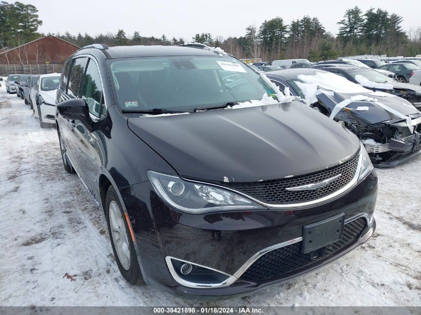 2C4RC1EG5HR650437 2017 CHRYSLER PACIFICA - Image 1
