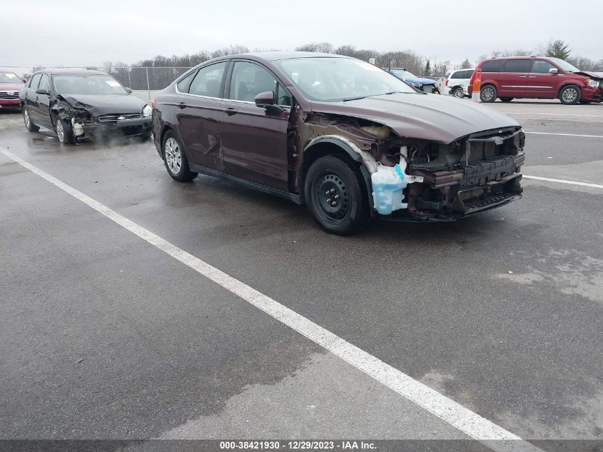 2013 FORD FUSION S - 3FA6P0G73DR320031