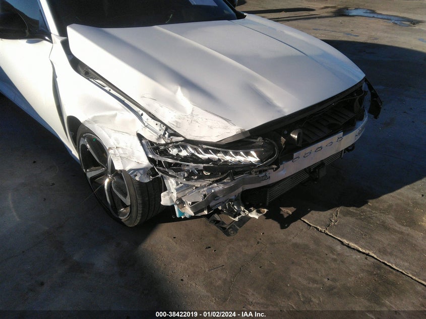 VIN 1HGCV1F32NA008089 2022 HONDA ACCORD SPORT