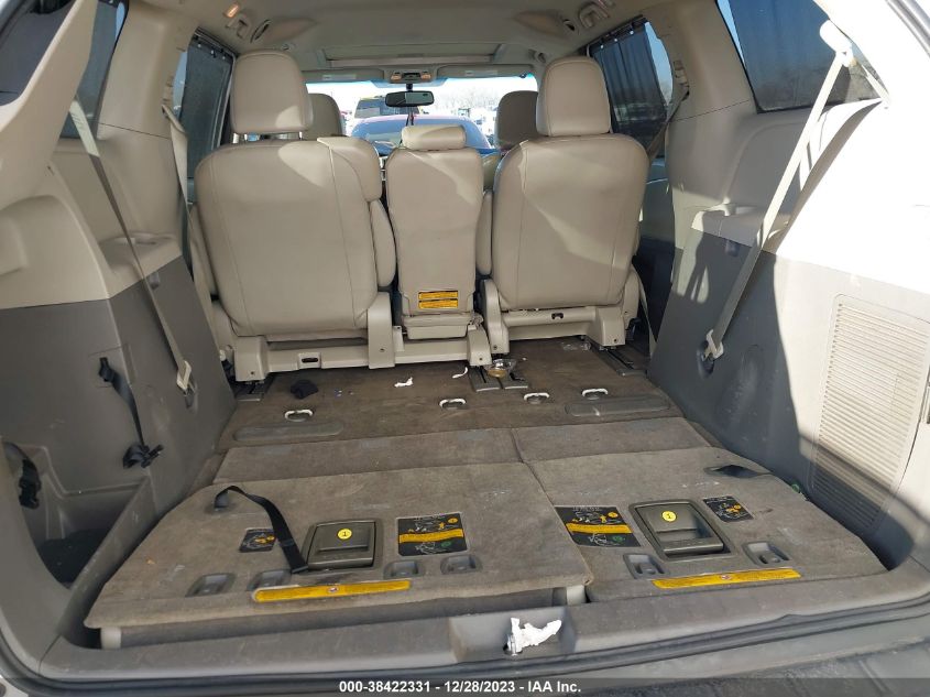 5TDYK3DC6DS383092 2013 TOYOTA SIENNA, photo no. 9