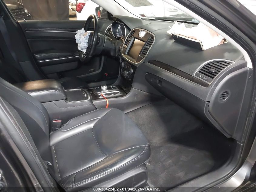 2015 CHRYSLER 300 LIMITED - 2C3CCARG6FH760758