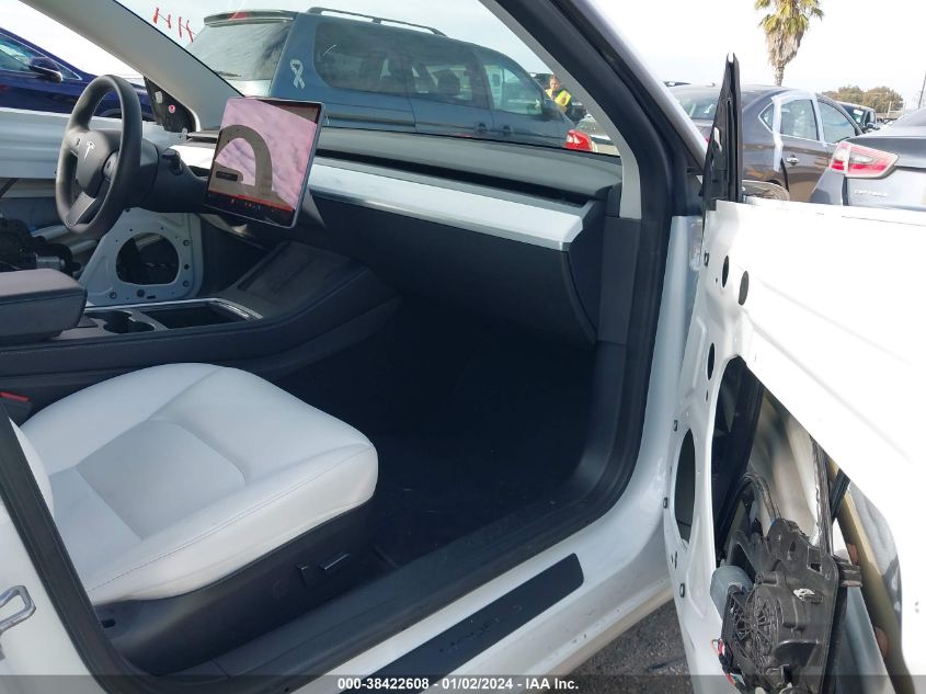 2022 TESLA MODEL 3 - 5YJ3E1EB8NF223310