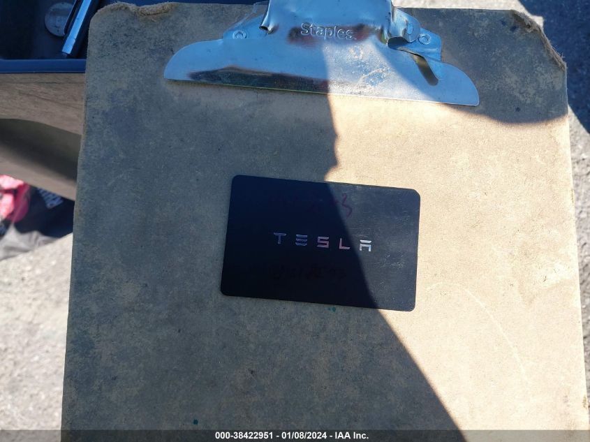 2022 TESLA MODEL X - 7SAXCDE57NF361917