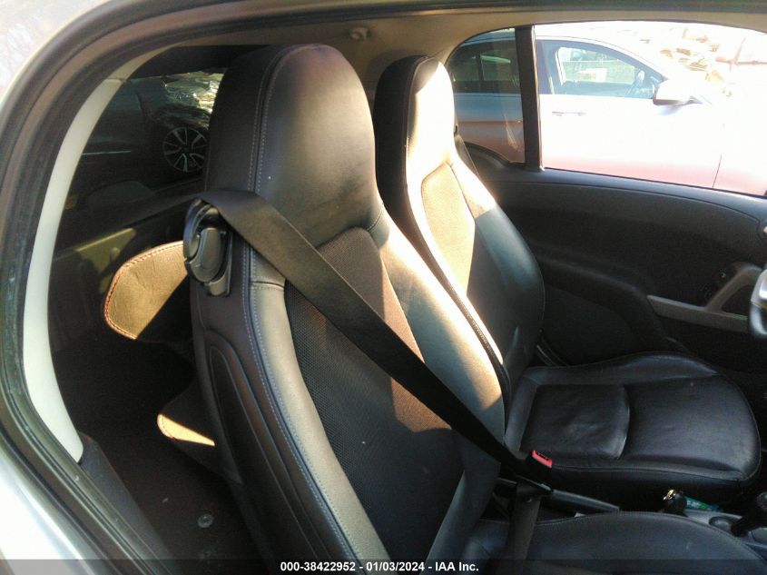 2013 SMART FORTWO PASSION/PURE WMEEJ3BAXDK613118