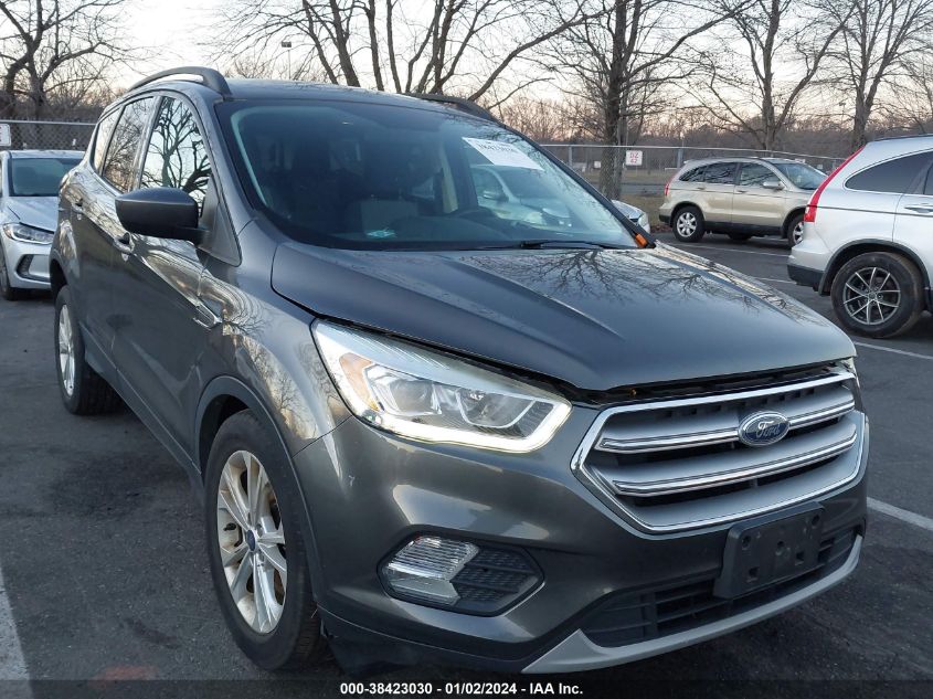 2017 FORD ESCAPE SE - 1FMCU9GD7HUD90156