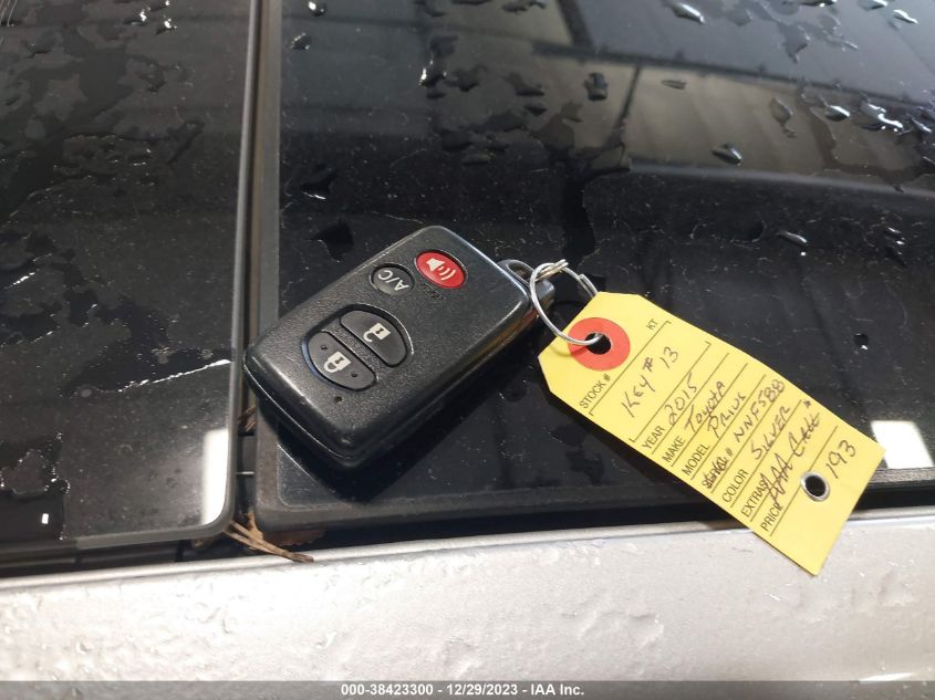 2015 TOYOTA PRIUS - JTDKN3DU3F0447004