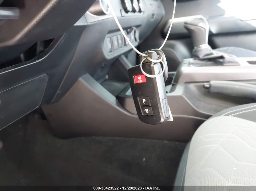 2021 TOYOTA TACOMA DOUBLE CAB/SR5/TRD SPORT/ - 5TFAZ5CN7MX106666