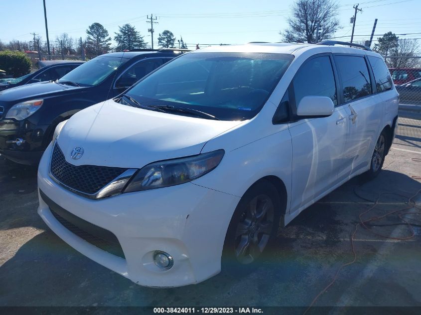 5TDXK3DC0CS188602 2012 TOYOTA SIENNA, photo no. 2