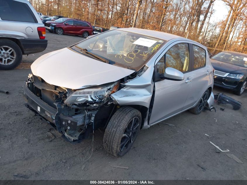 2015 TOYOTA YARIS SE - VNKKTUD34FA015333