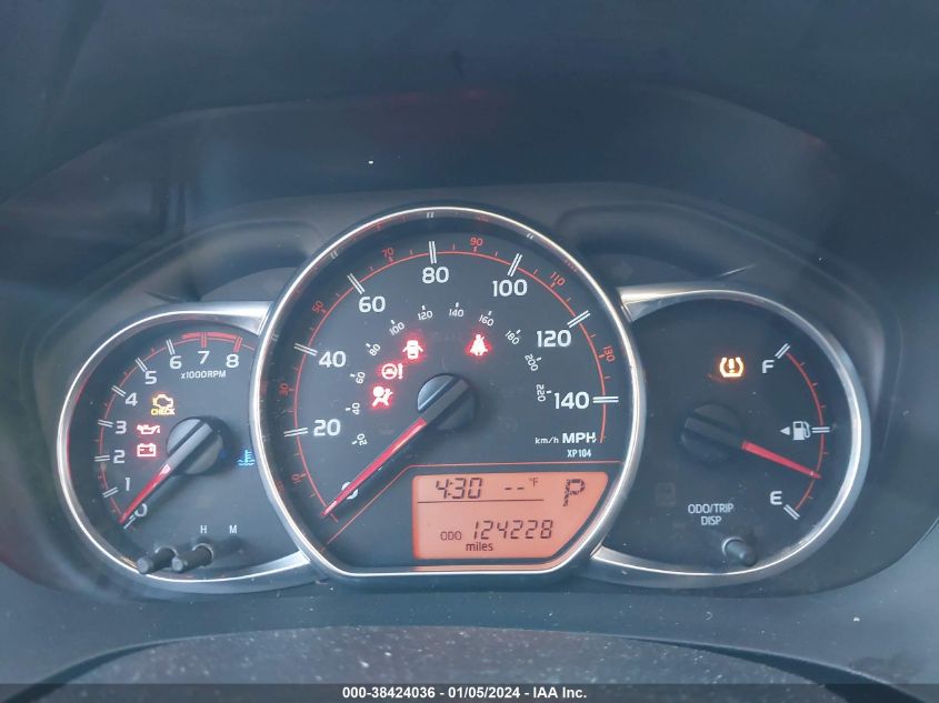 2015 TOYOTA YARIS SE - VNKKTUD34FA015333