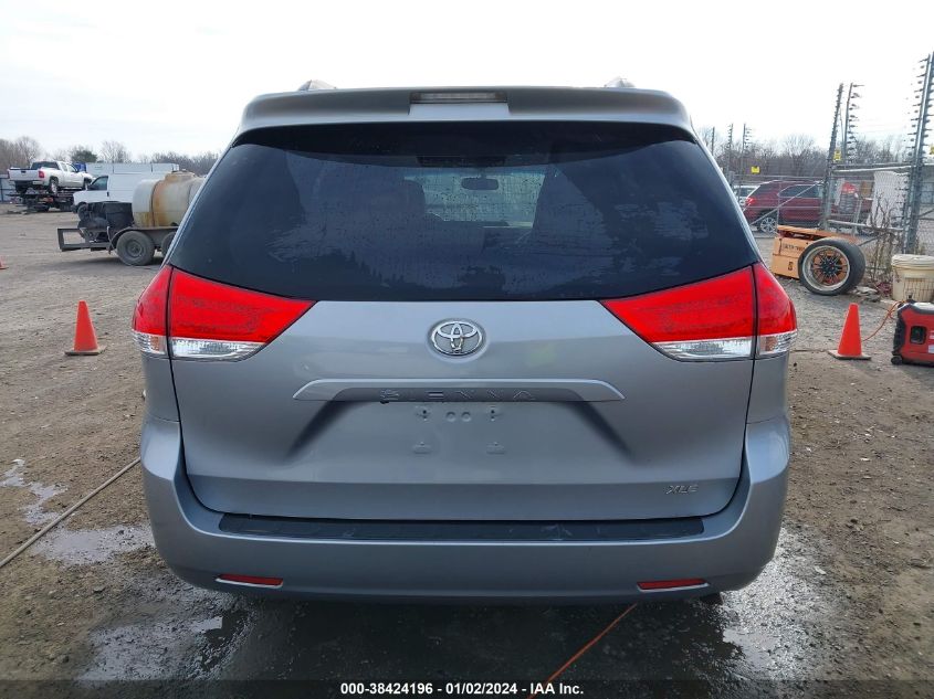 2013 TOYOTA SIENNA XLE V6 8 PASSENGER - 5TDYK3DC3DS287825