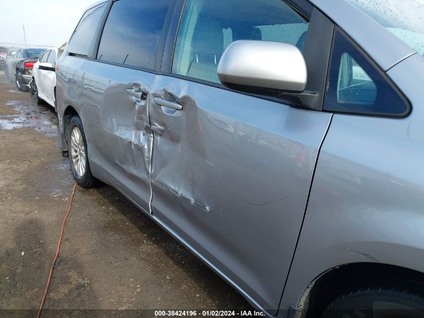 2013 TOYOTA SIENNA XLE V6 8 PASSENGER - 5TDYK3DC3DS287825