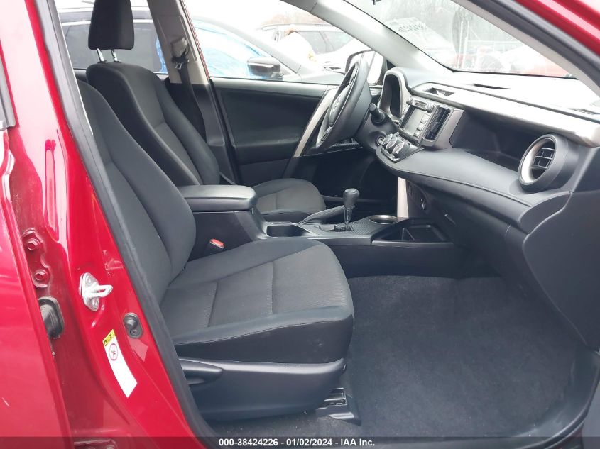 2014 TOYOTA RAV4 LE - JTMBFREV1ED053211