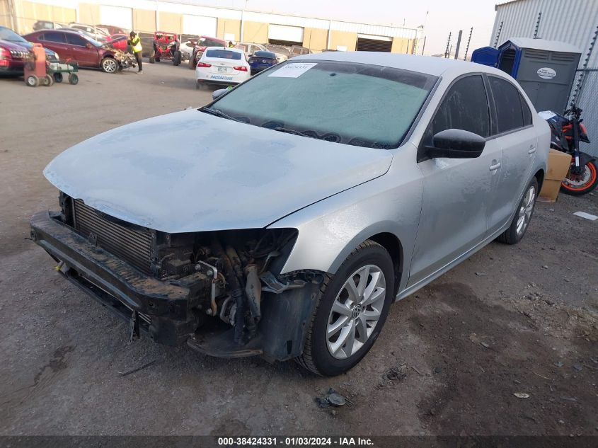2015 VOLKSWAGEN JETTA SE - 3VWD17AJXFM304969