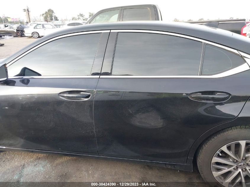 2022 LEXUS ES 300H 300H BASE/300H LUXURY/300 - 58ACA1C11NU021674
