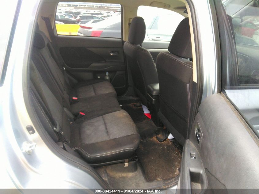 2016 MITSUBISHI OUTLANDER SE - JA4AD3A3XGZ013602