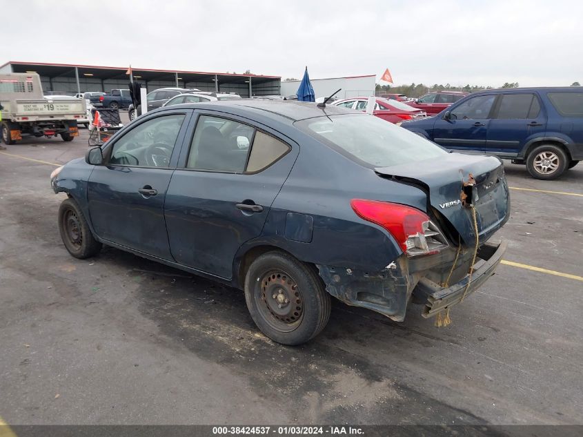 2015 NISSAN VERSA 1.6 S - 3N1CN7AP2FL815494