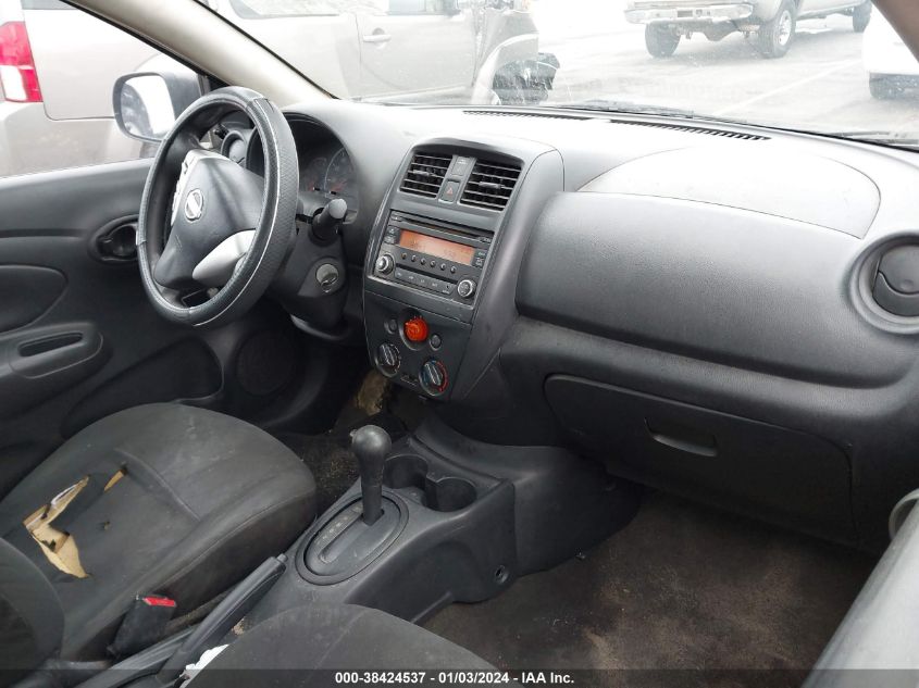 2015 NISSAN VERSA 1.6 S - 3N1CN7AP2FL815494