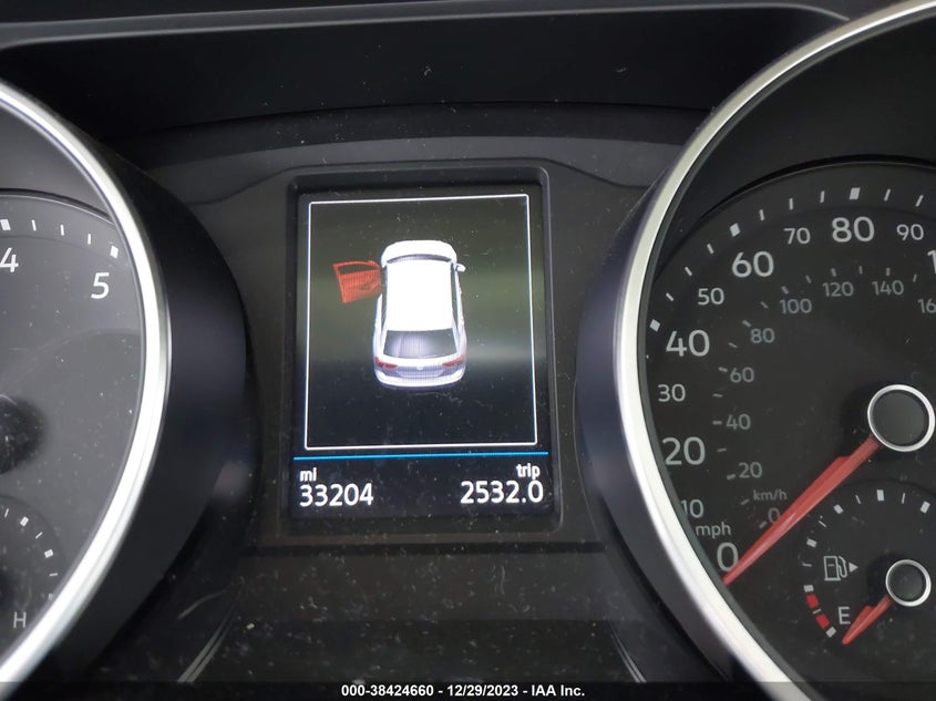 VIN 3VV1B7AX7LM135823 2020 VOLKSWAGEN TIGUAN S