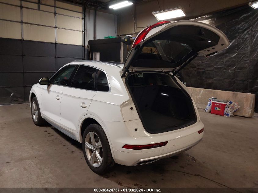 WA1ANAFY5L2037105 2020 AUDI Q5, photo no. 3