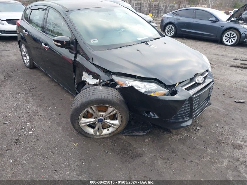 2014 FORD FOCUS SE - 1FADP3K28EL171877