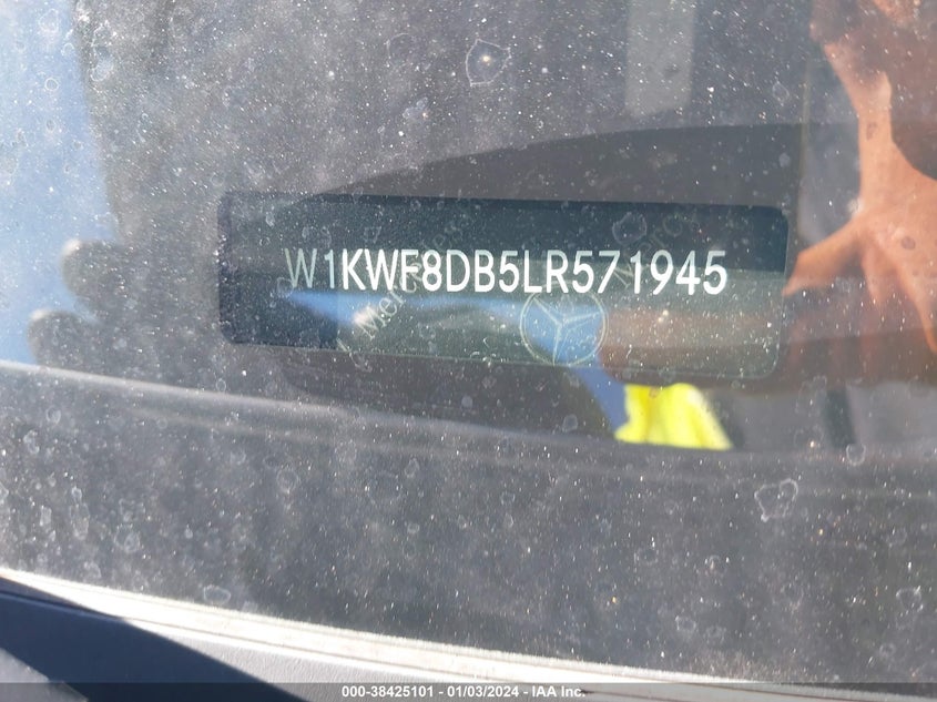 VIN W1KWF8DB5LR571945 2020 MERCEDES-BENZ C 300 300