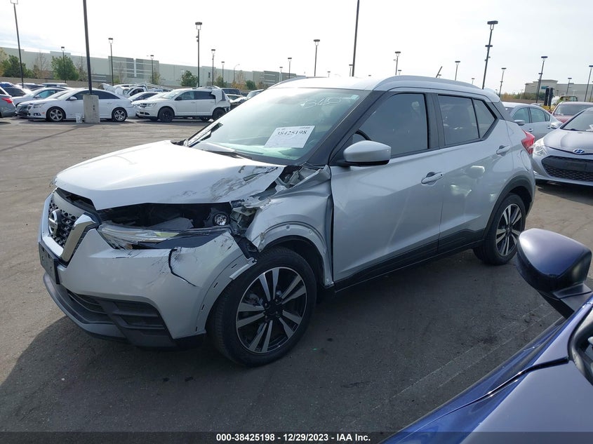 VIN 3N1CP5CV4LL477196 2020 NISSAN KICKS SV XTRONIC CVT