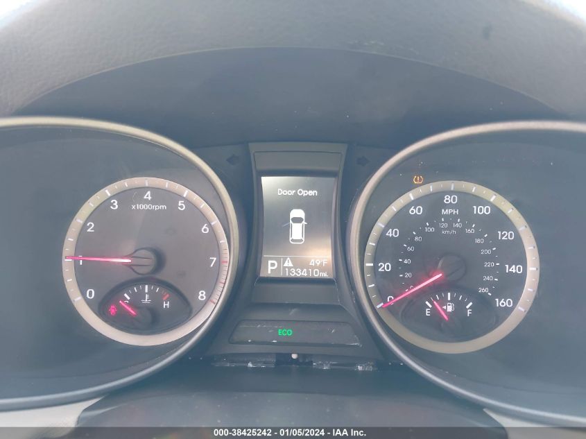 2015 HYUNDAI SANTA FE SPORT 2.4L - 5XYZT3LB7FG288101