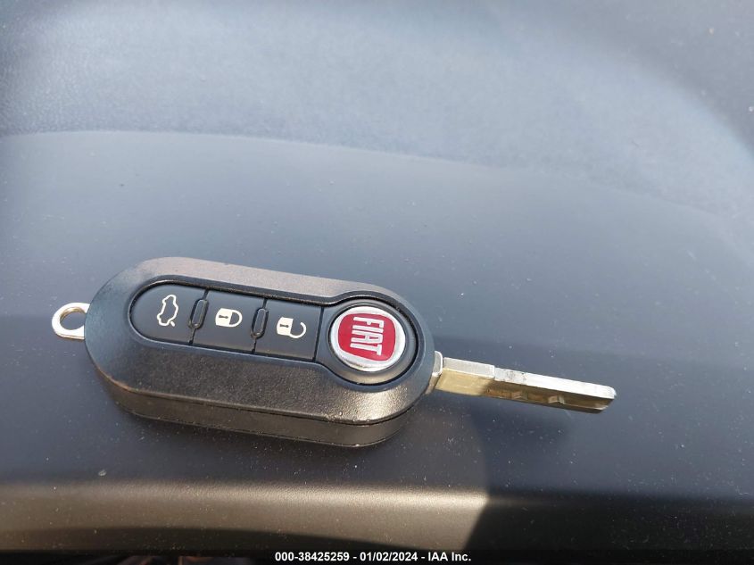 2015 FIAT 500L TREKKING - ZFBCFADH9FZ033829