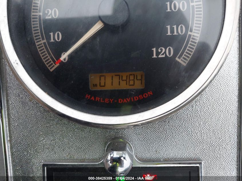 2011 HARLEY-DAVIDSON FLSTF 1HD1BX516BB010241
