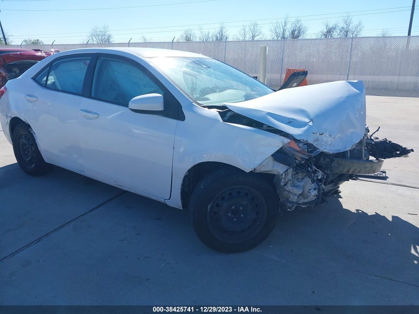 VIN: 2T1BURHE8JC976617 2018 TOYOTA COROLLA LE