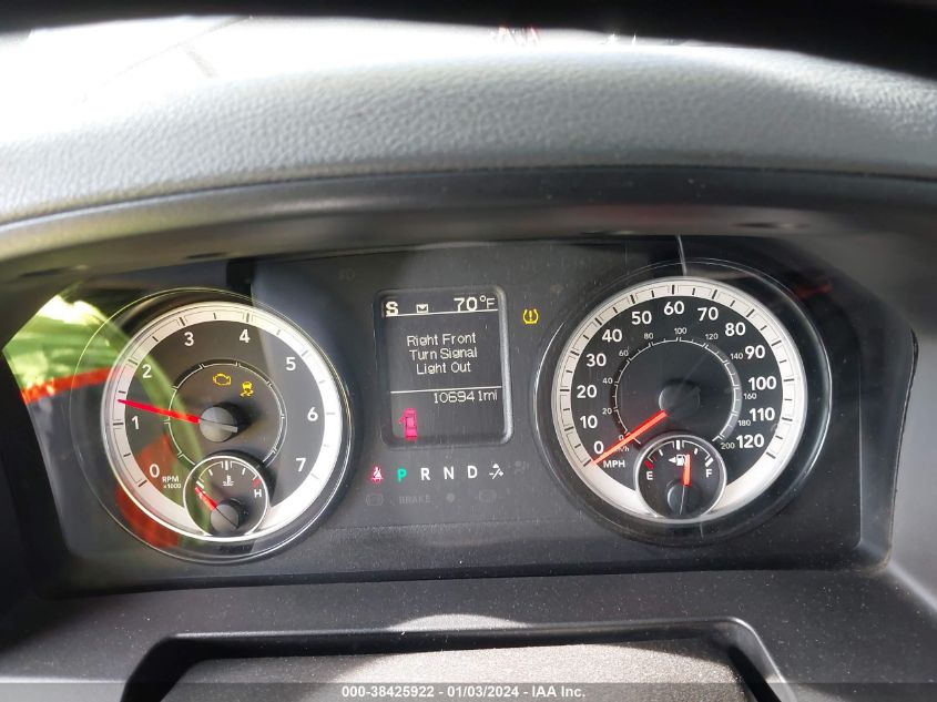 2018 RAM 1500 ST - 1C6RR6FG3JS245392