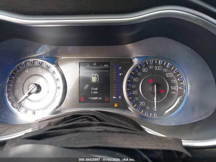 2015 CHRYSLER 200 LIMITED - 1C3CCCAB1FN742249
