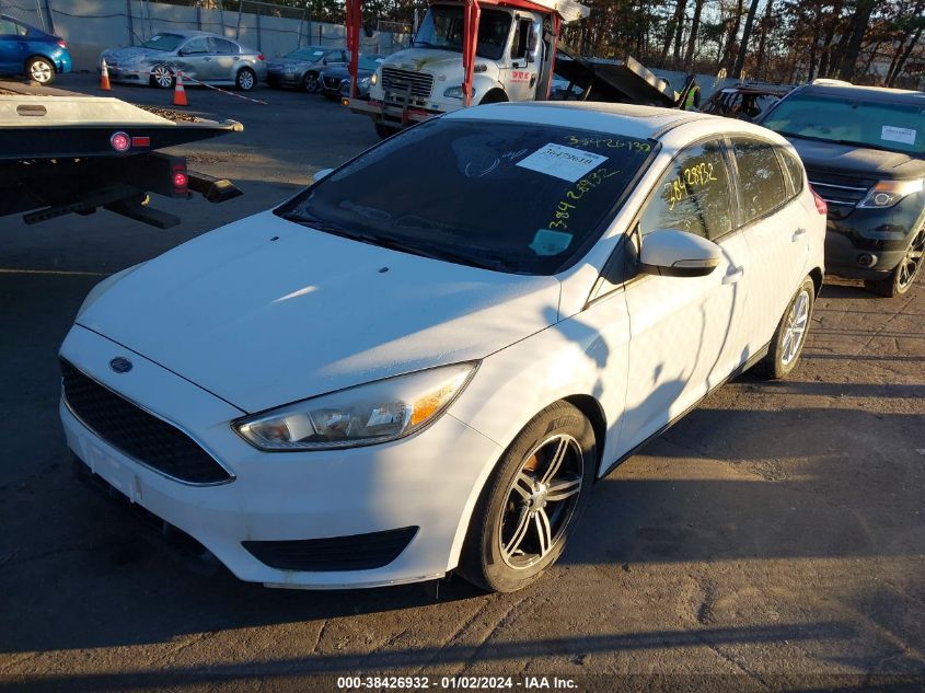 2015 FORD FOCUS SE - 1FADP3K28FL344881