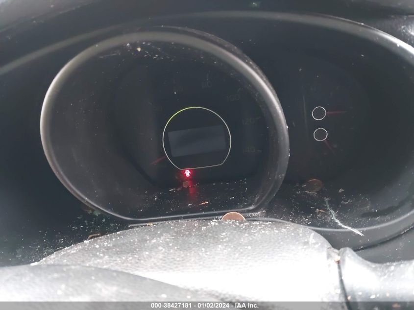 2016 KIA SOUL + - KNDJP3A58G7315237