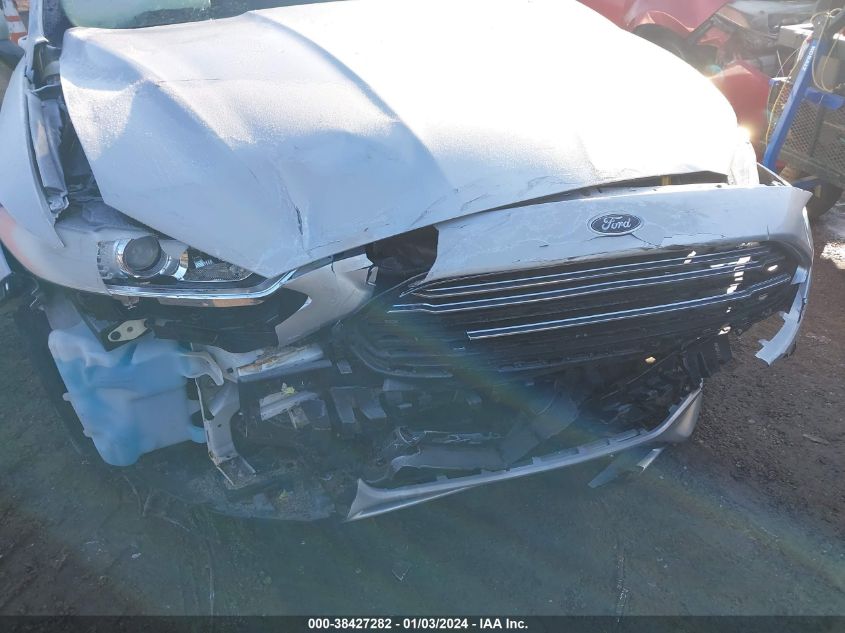 2016 FORD FUSION S - 3FA6P0G76GR261996