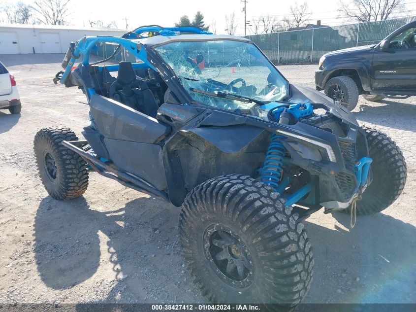 2018 CAN-AM MAVERICK X3 X RC TURBO R - 3JBVVAW44JK000331