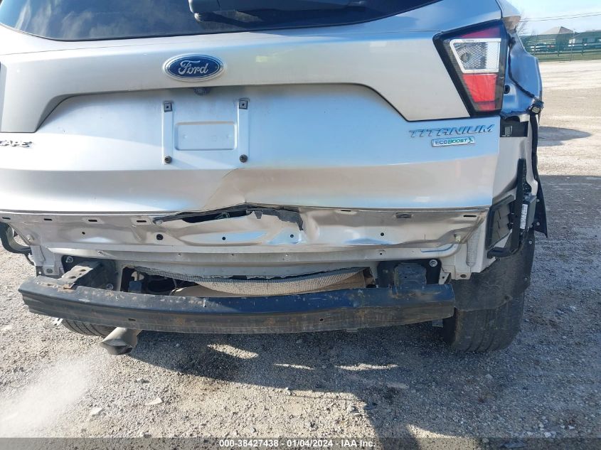 1FMCU0J91HUD75006 2017 FORD ESCAPE, photo no. 6