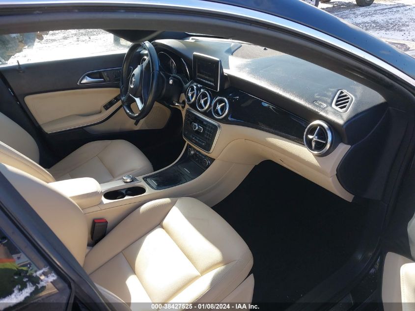 2014 MERCEDES-BENZ CLA 250 - WDDSJ4EB8EN049244