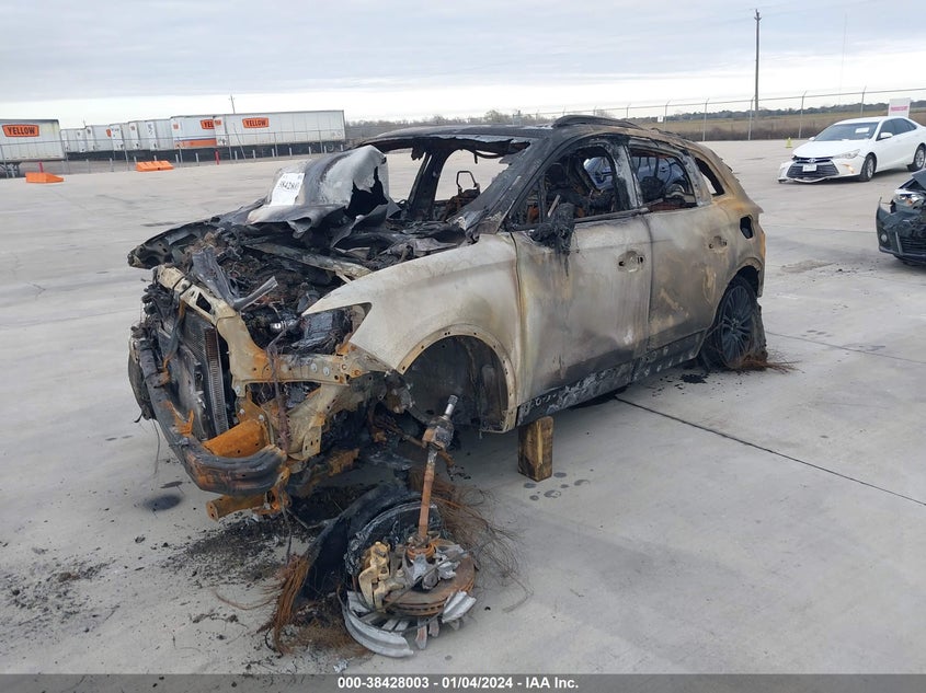 VIN 2LMPJ6LR2JBL13575 2018 LINCOLN MKX RESERVE